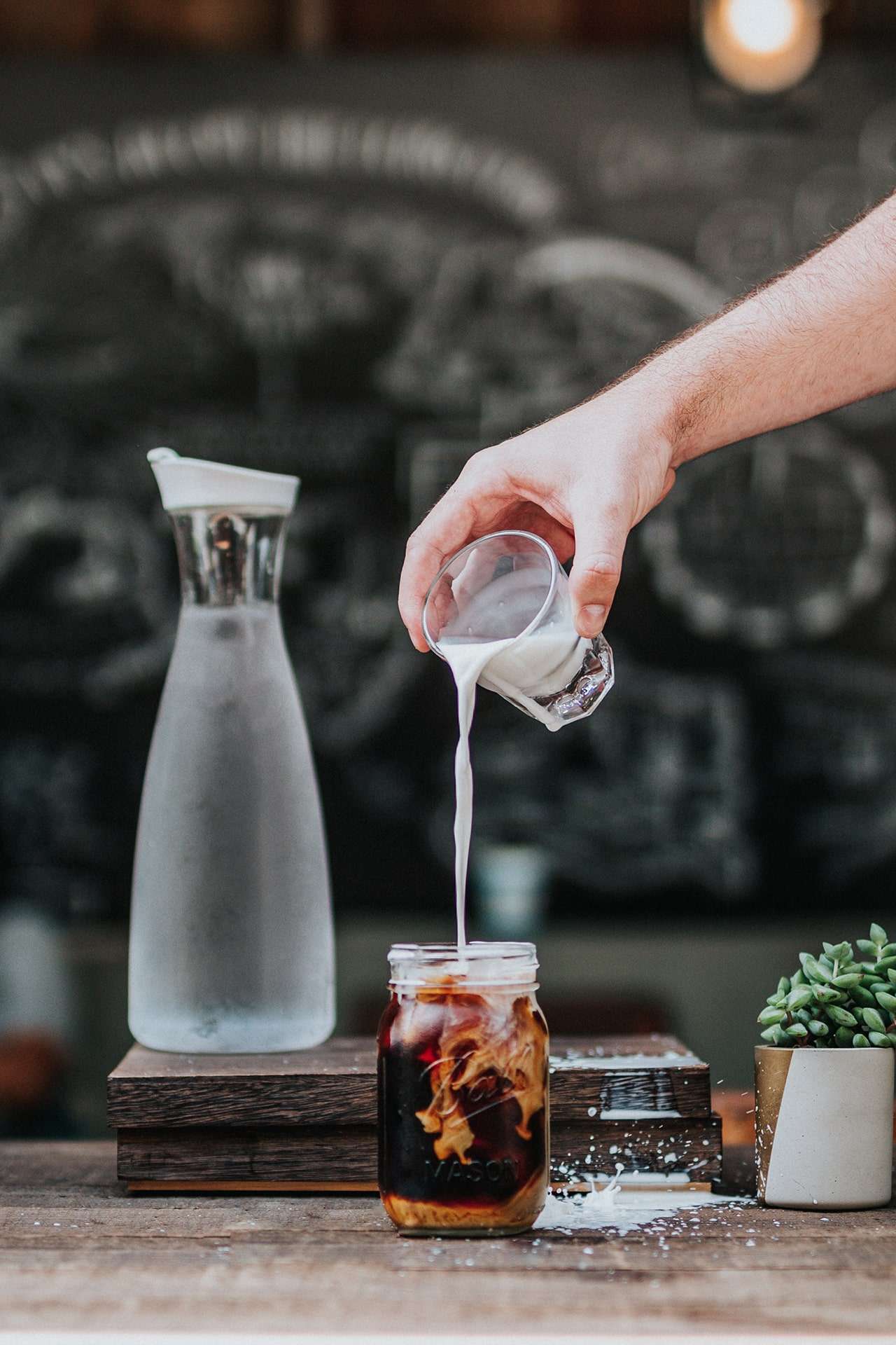 The Complete Guide To Coffee With Milk: Benefits And History 1 Images 39 min
